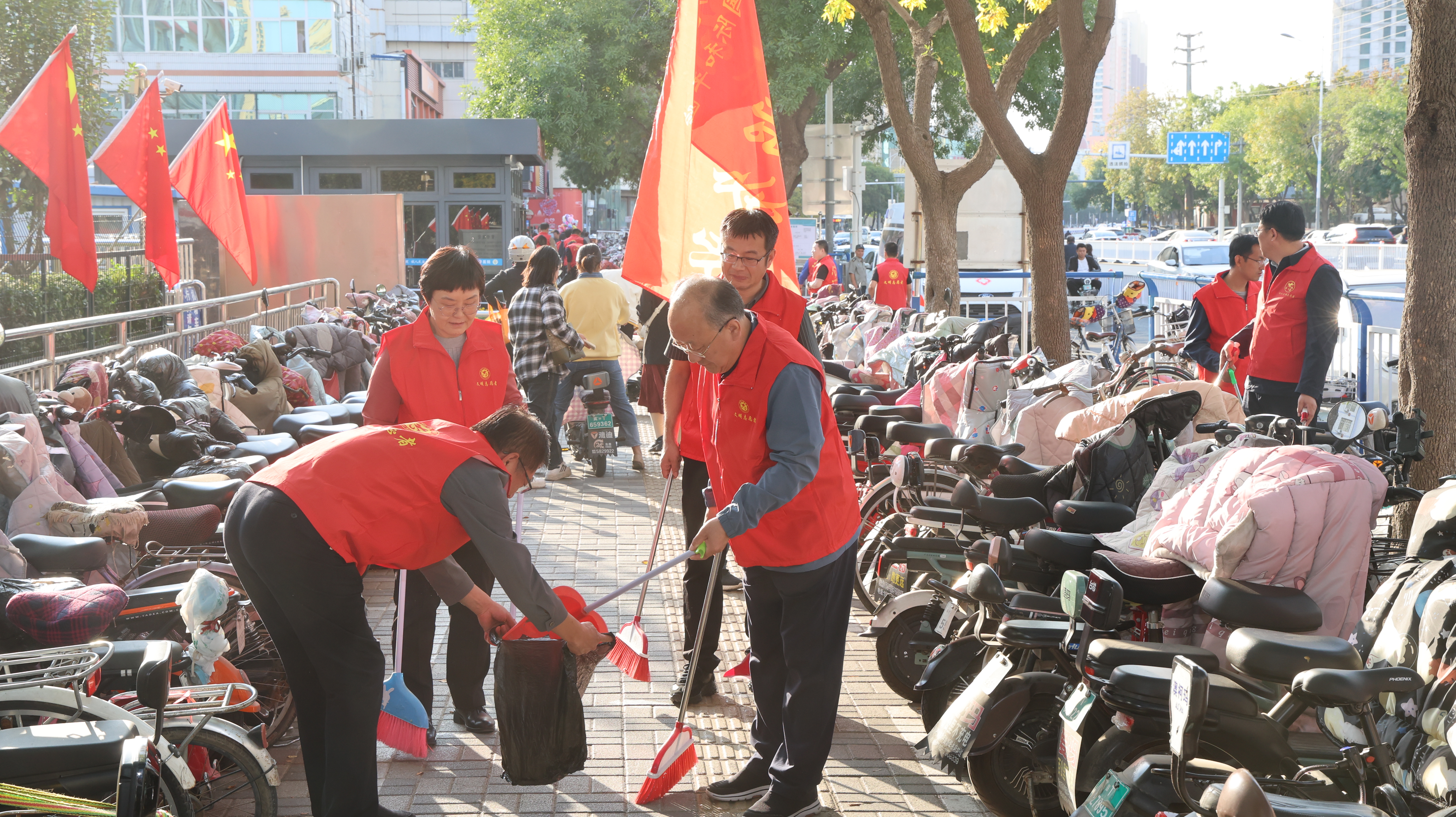 衡水市开展城乡环境集中整治攻坚月行动：九游会j9网站首页(图2)